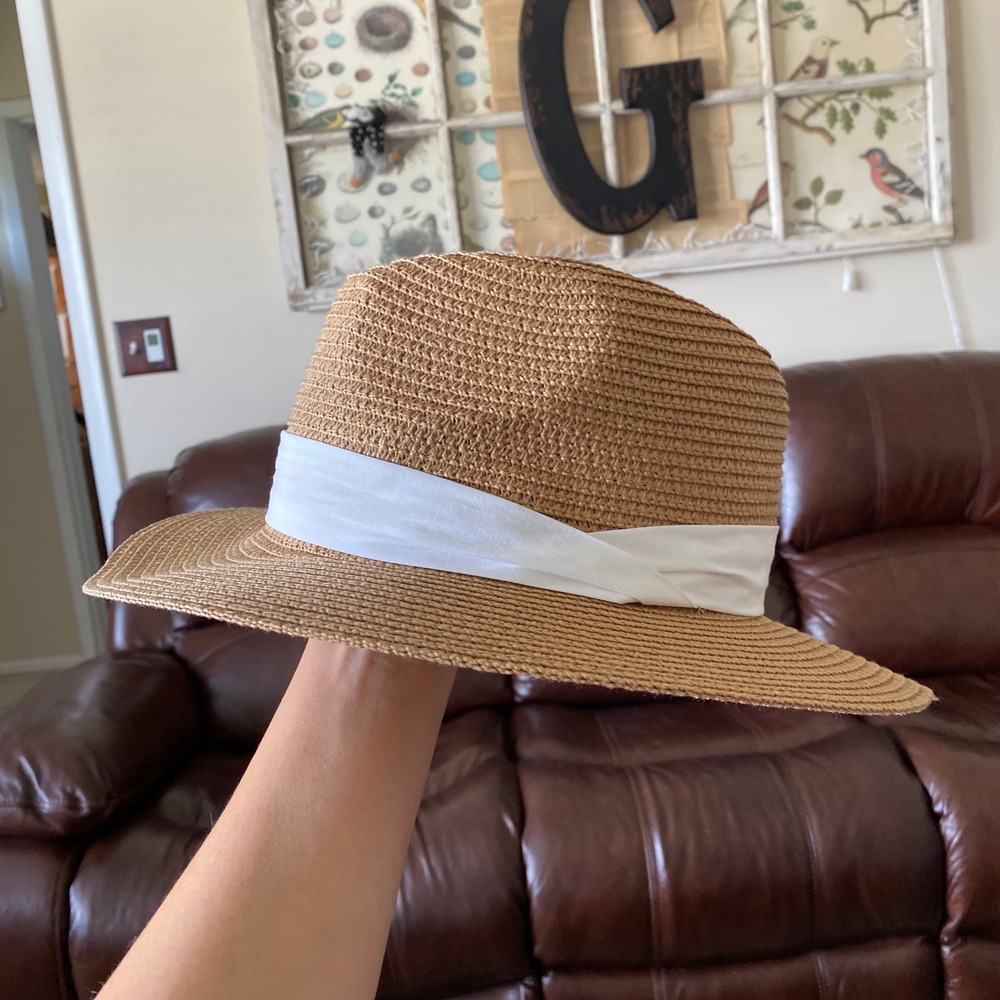 SHEIN Tan Straw Fedora Sun Hat with White Ribbon Band M/L